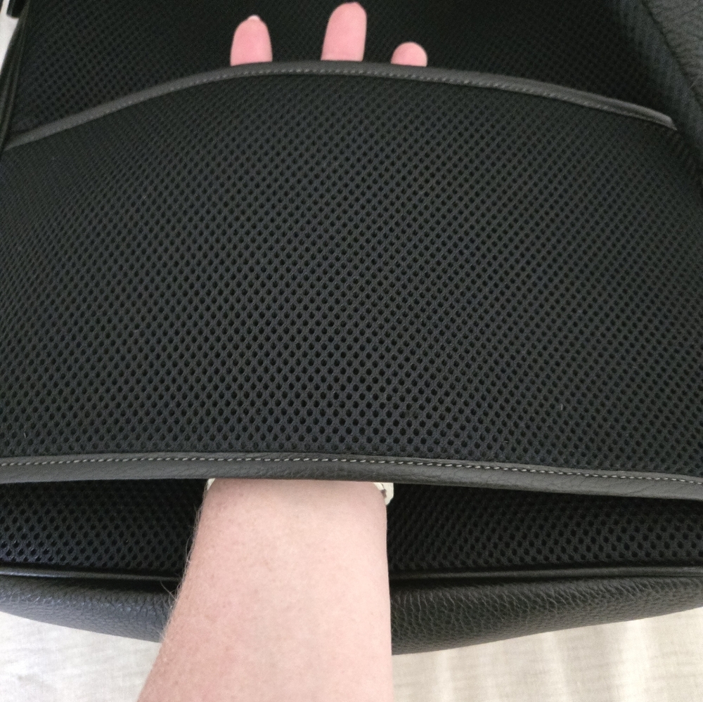 Coach Backpack - Picture 6 of 9